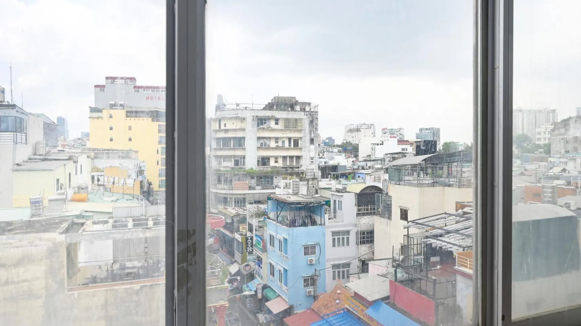 民宿 Huyen Home 胡志明市